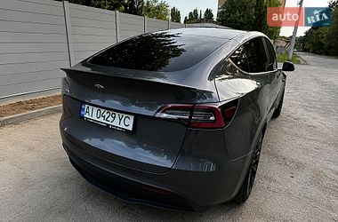 Внедорожник / Кроссовер Tesla Model Y 2020 в Киеве
