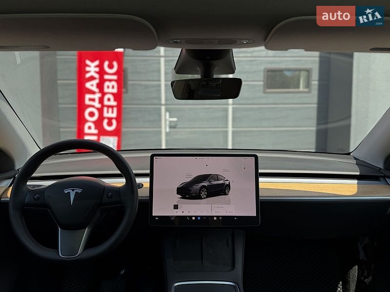 Внедорожник / Кроссовер Tesla Model Y 2023 в Киеве