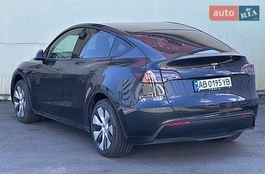 Внедорожник / Кроссовер Tesla Model Y 2025 в Киеве