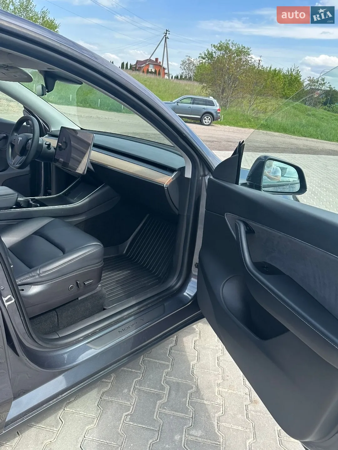 2020 Tesla Model Y - мініатюра 24
