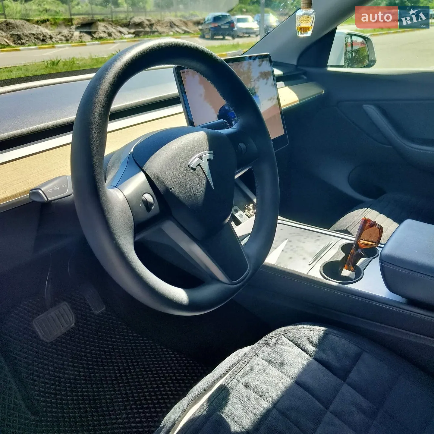 2022 Tesla Model Y - мініатюра 14