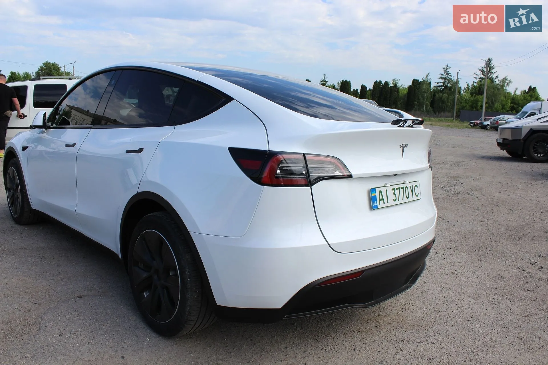 2023 Tesla Model Y - мініатюра 8