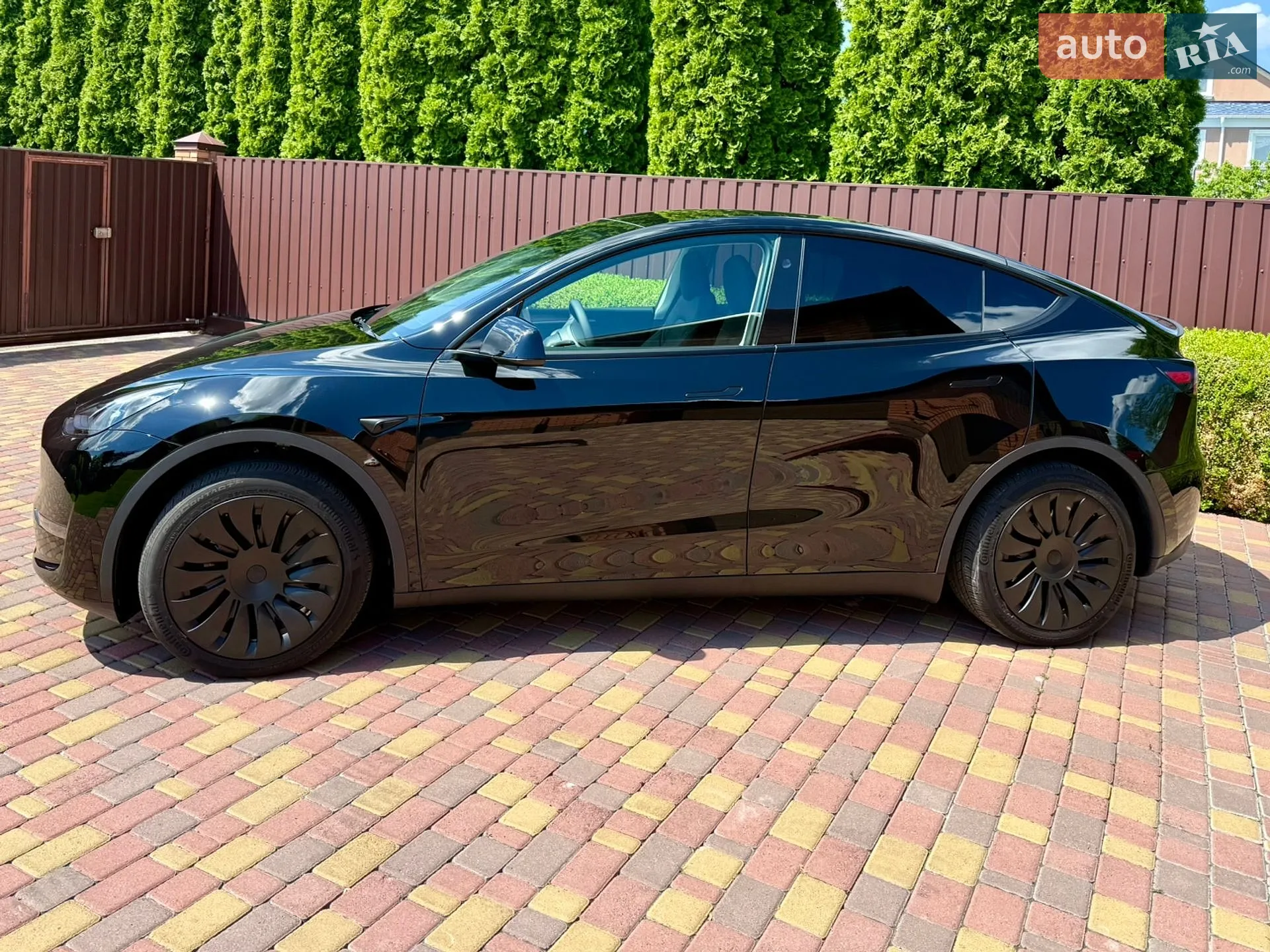 2024 Tesla Model Y - мініатюра 5