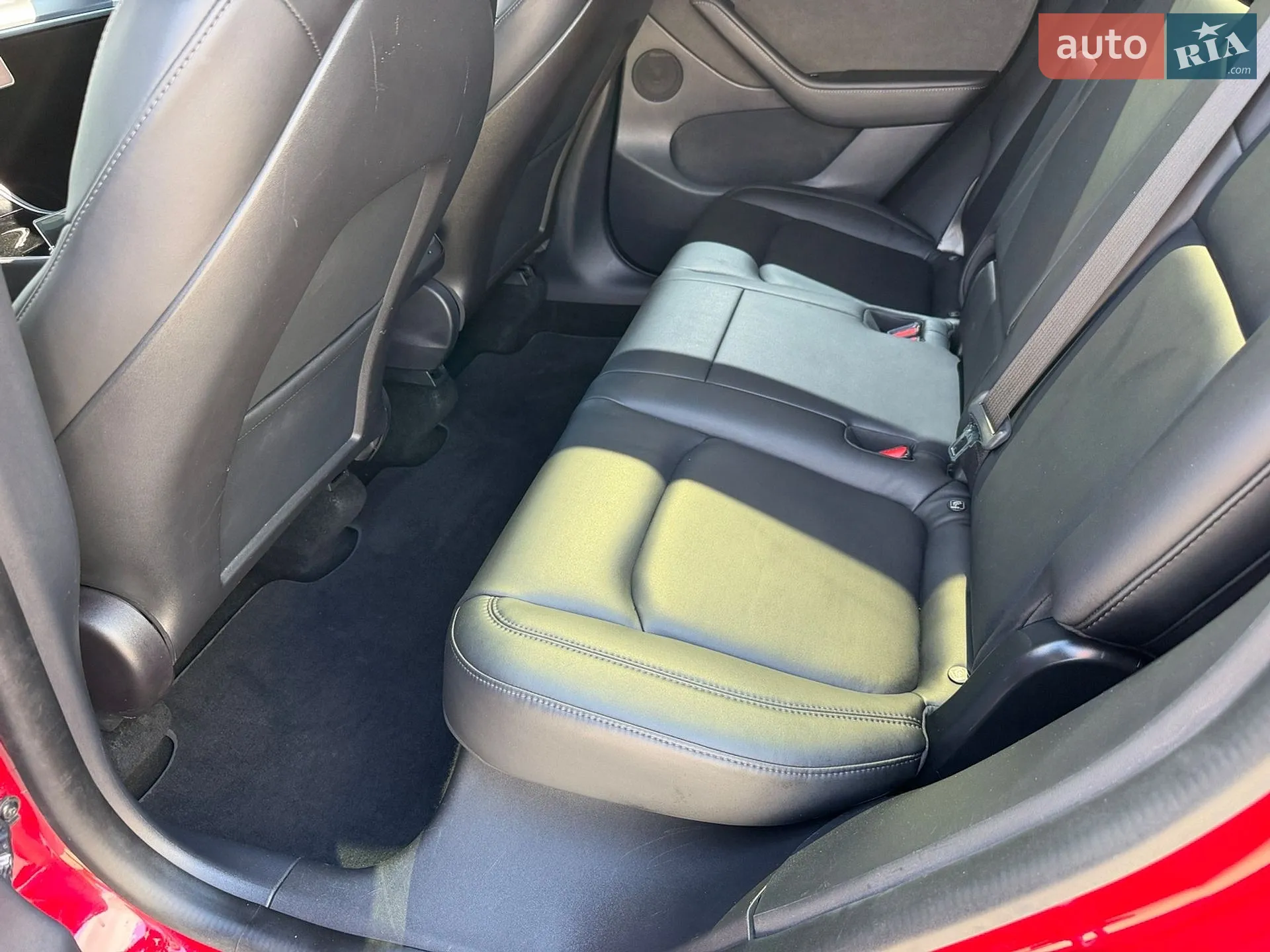 2020 Tesla Model Y - мініатюра 22