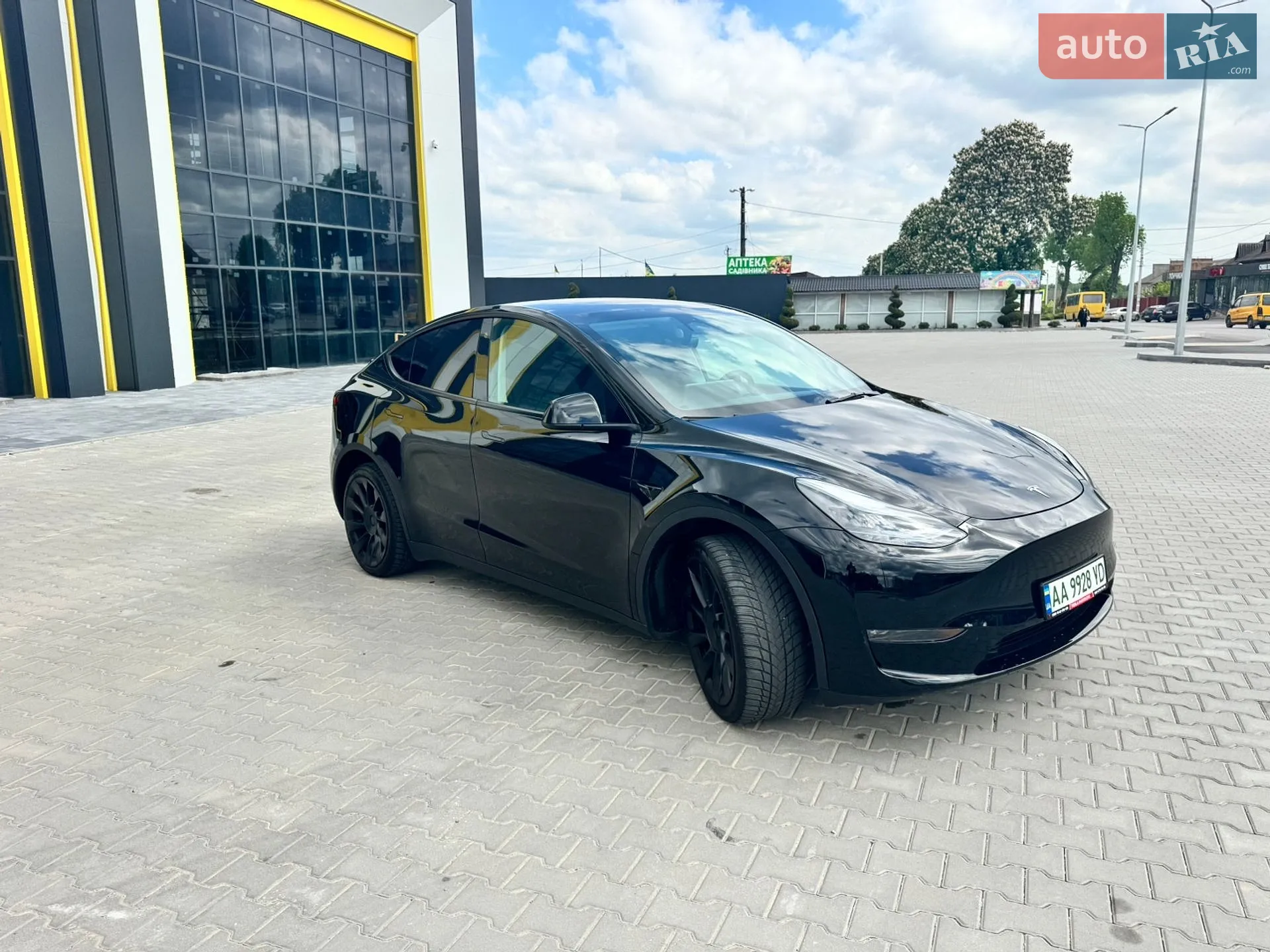 2023 Tesla Model Y - мініатюра 12