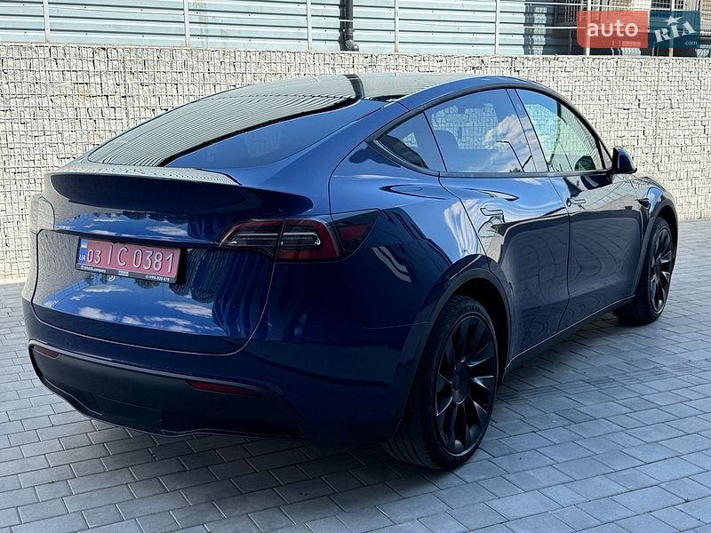 Позашляховик / Кросовер Tesla Model Y 2021 в Луцьку фото 2 Позашляховик / Кросовер Tesla Model Y 2021 в Луцьку