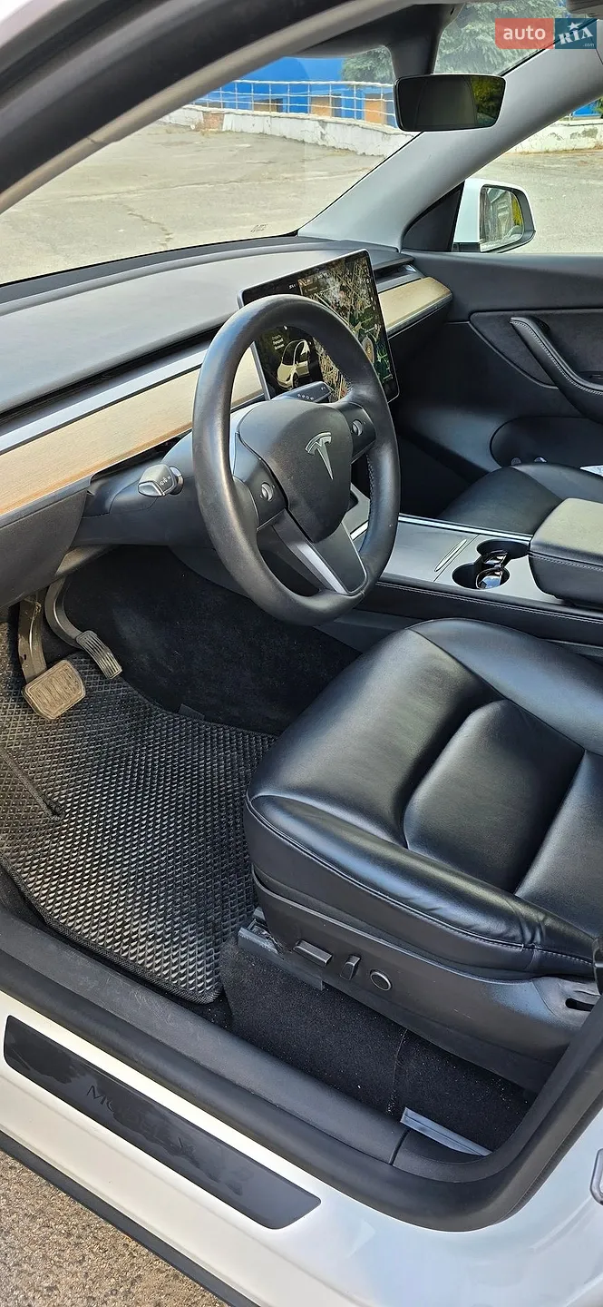 2021 Tesla Model Y - мініатюра 11