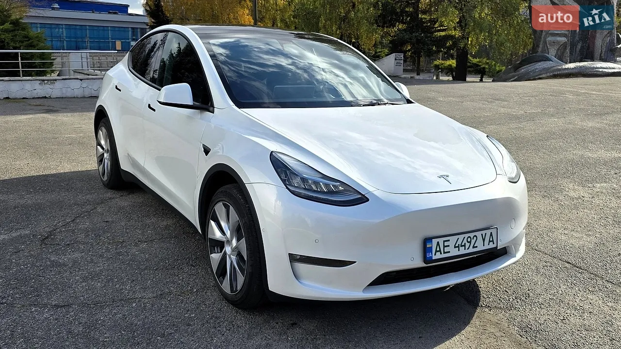 2020 Tesla Model Y - мініатюра 23