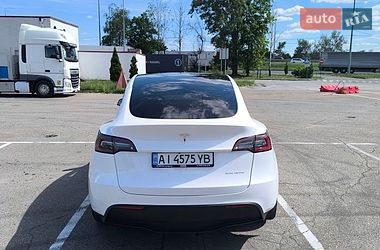 Внедорожник / Кроссовер Tesla Model Y 2023 в Киеве