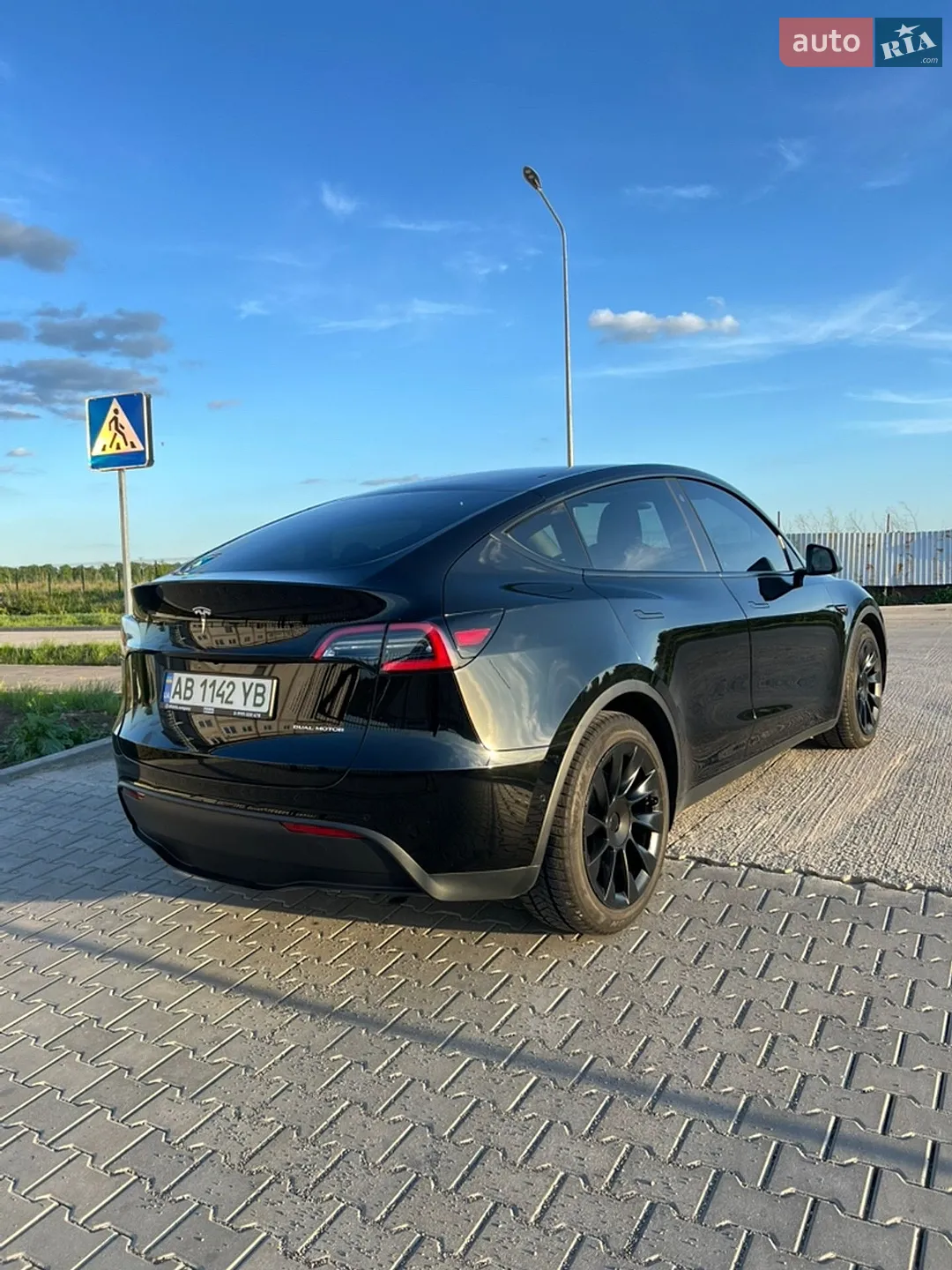 2021 Tesla Model Y - мініатюра 6