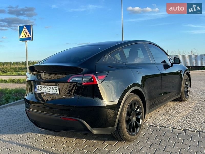 Внедорожник / Кроссовер Tesla Model Y 2021 в Виннице