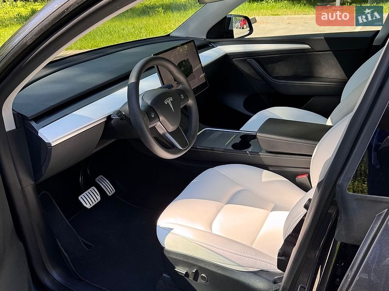 Внедорожник / Кроссовер Tesla Model Y 2024 в Виннице