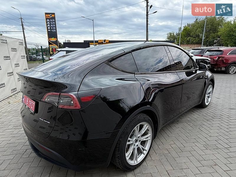 Позашляховик / Кросовер Tesla Model Y 2022 в Луцьку