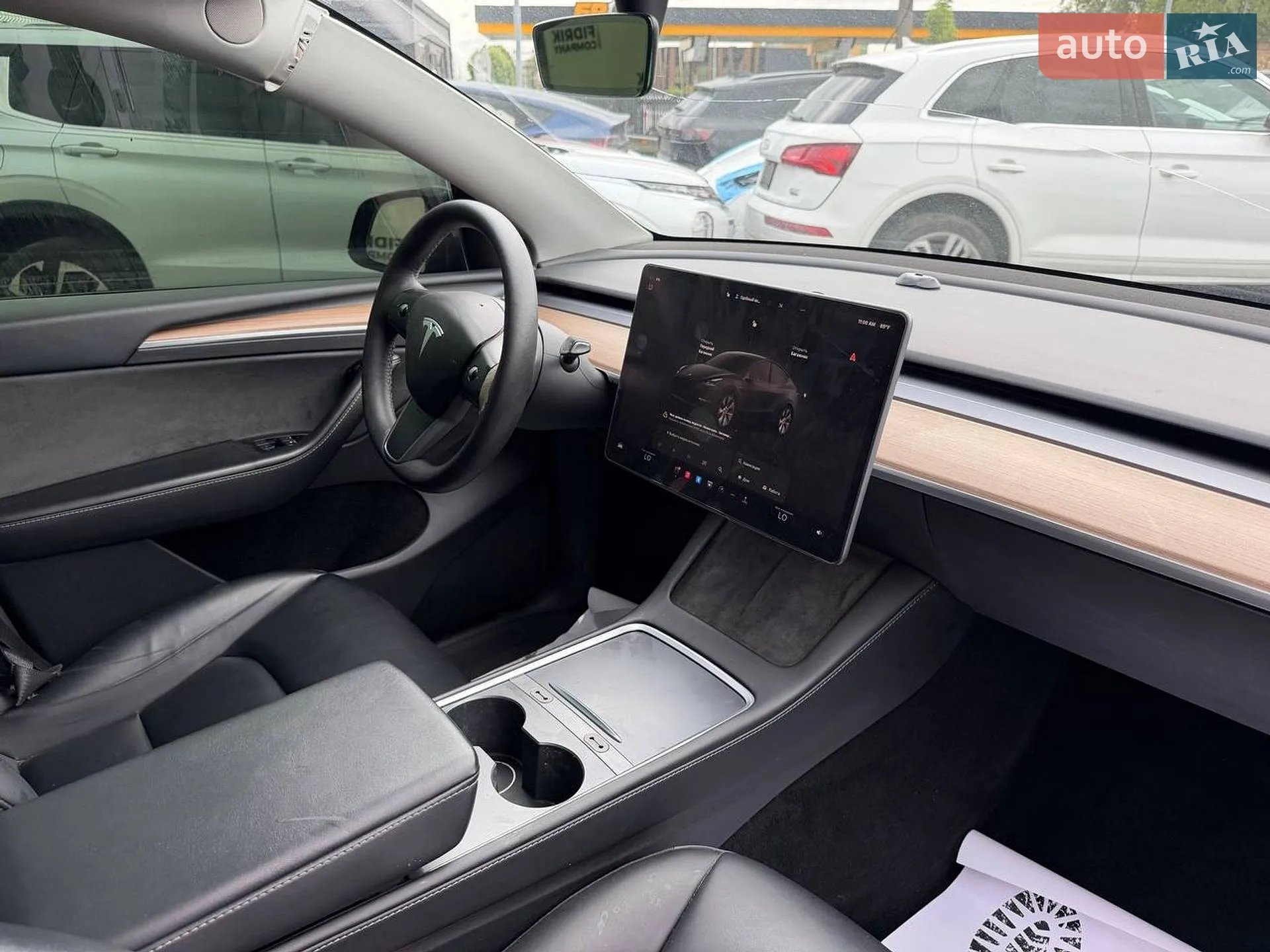 2022 Tesla Model Y - мініатюра 13