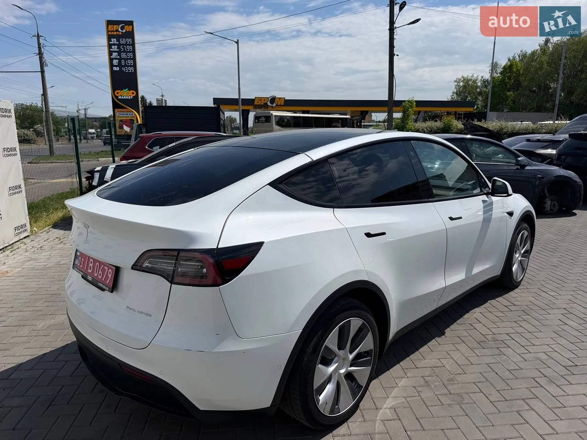 2020 Tesla Model Y - мініатюра 6