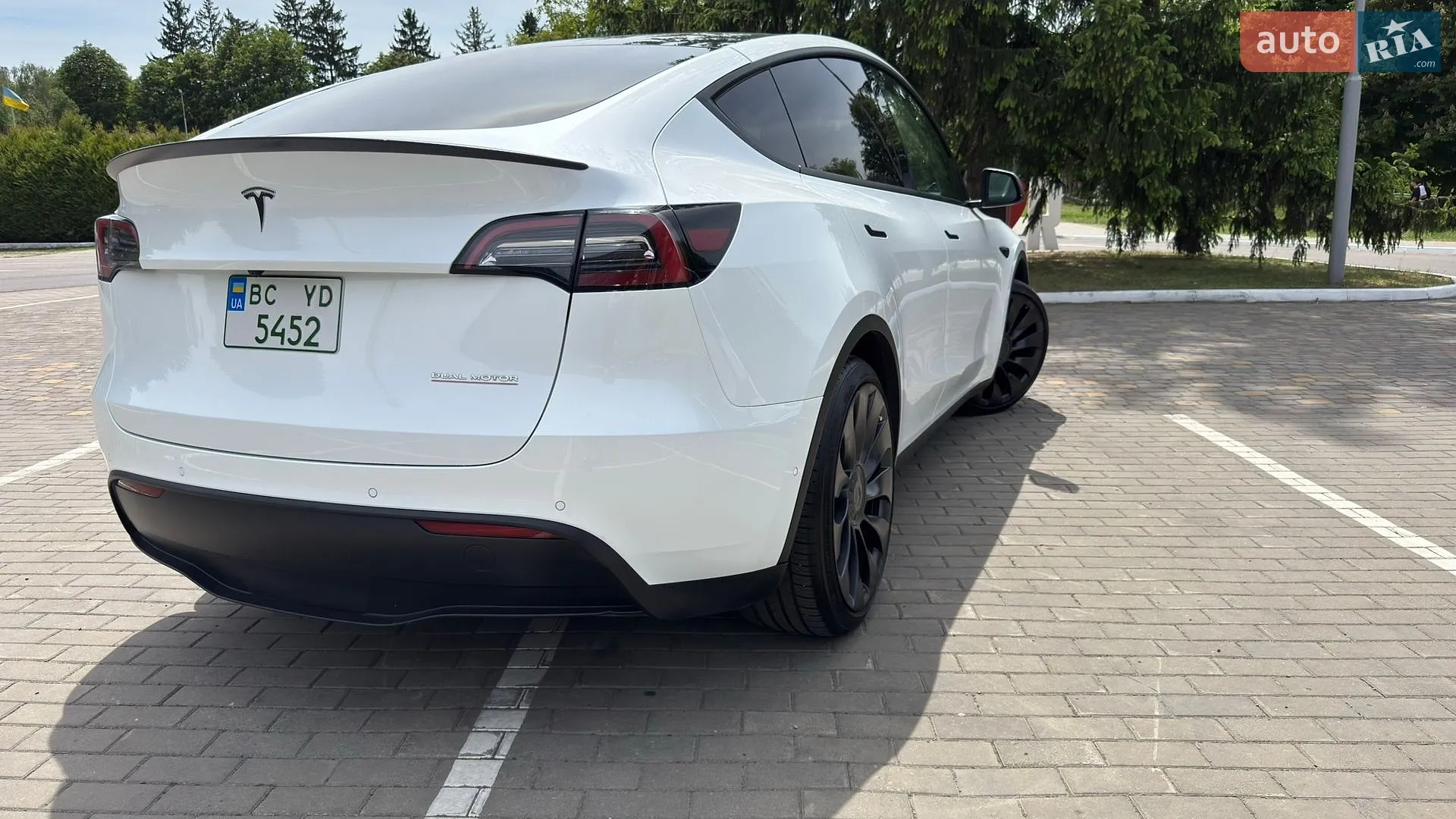 2022 Tesla Model Y - мініатюра 13