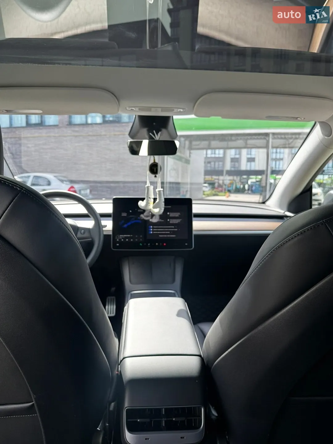 2023 Tesla Model Y - мініатюра 26