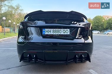 Внедорожник / Кроссовер Tesla Model Y 2023 в Великодолинском