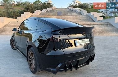 Внедорожник / Кроссовер Tesla Model Y 2023 в Великодолинском