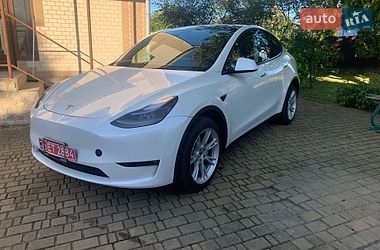 Позашляховик / Кросовер Tesla Model Y 2023 в Славуті