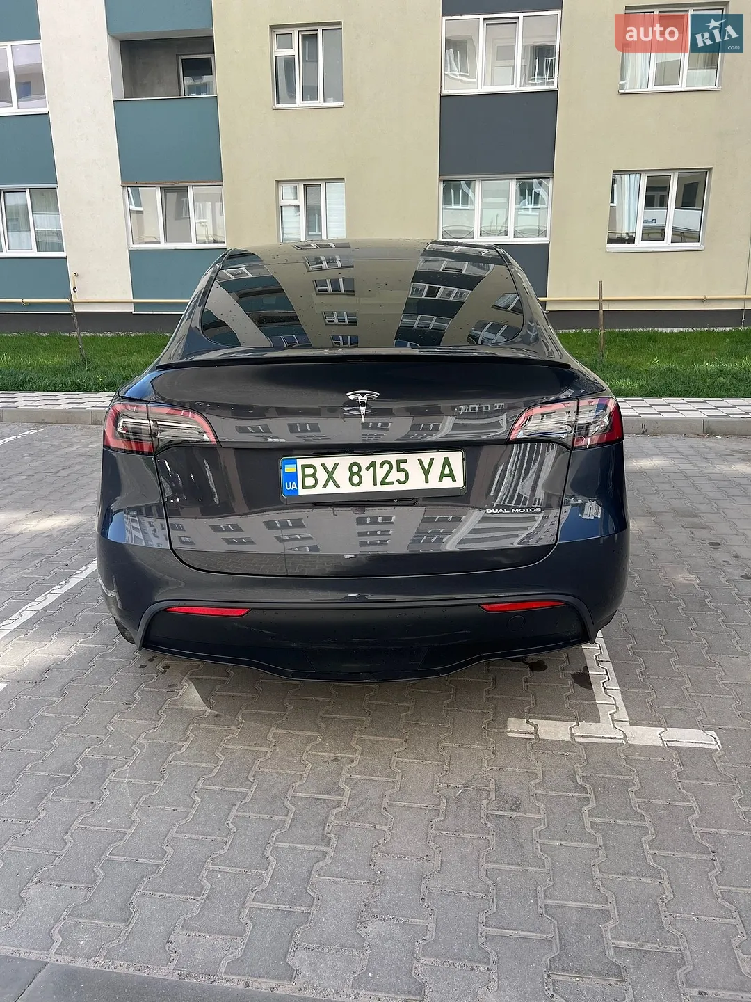 2024 Tesla Model Y - мініатюра 5