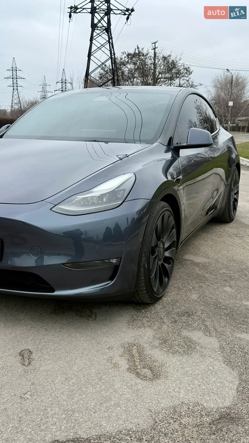2021 Tesla Model Y - мініатюра 8