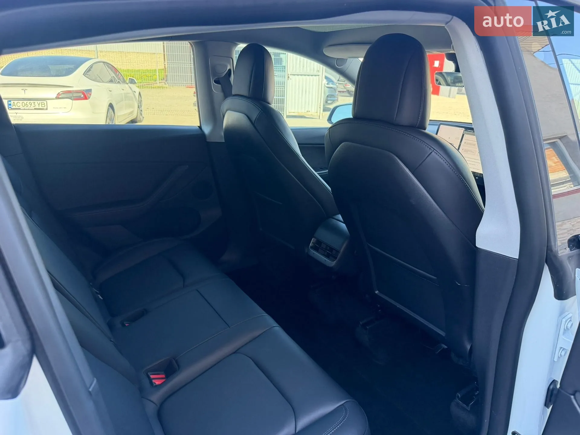 2022 Tesla Model Y - мініатюра 30