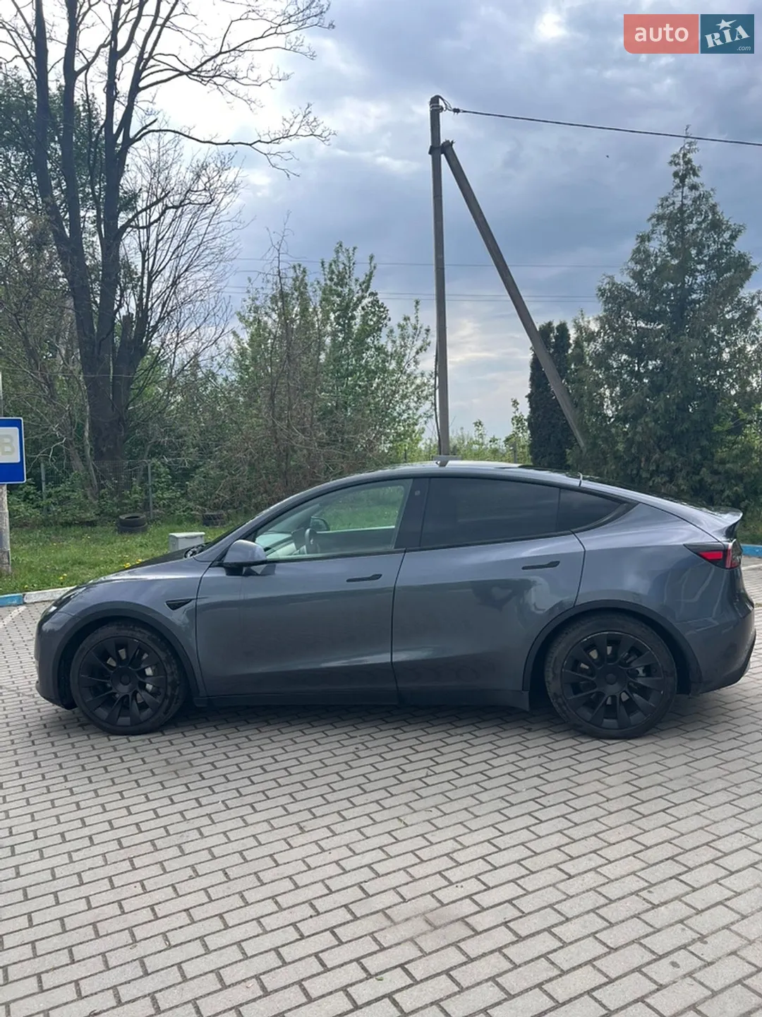 2021 Tesla Model Y - мініатюра 2