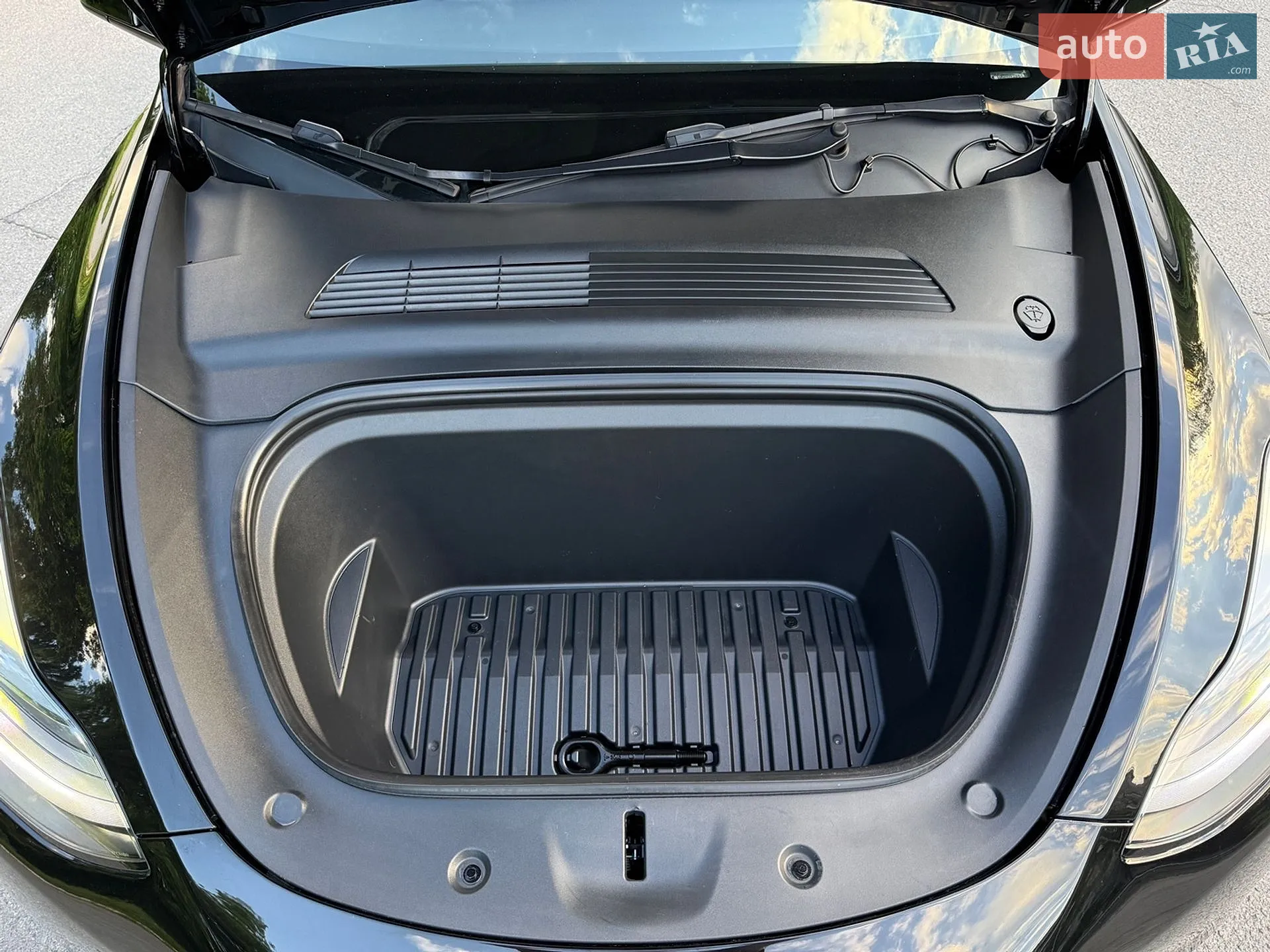 2021 Tesla Model Y - мініатюра 15