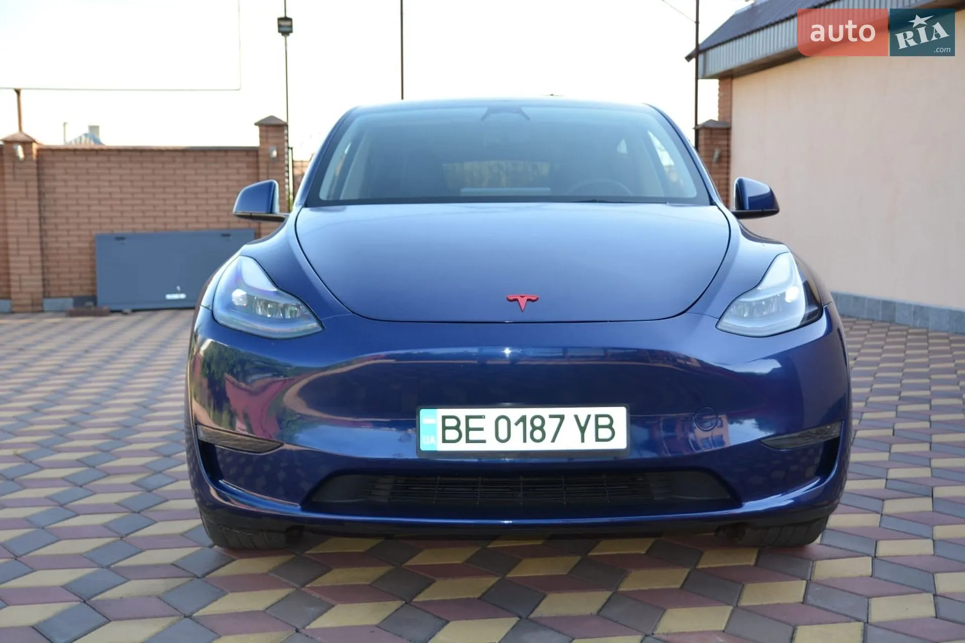 2023 Tesla Model Y - мініатюра 2