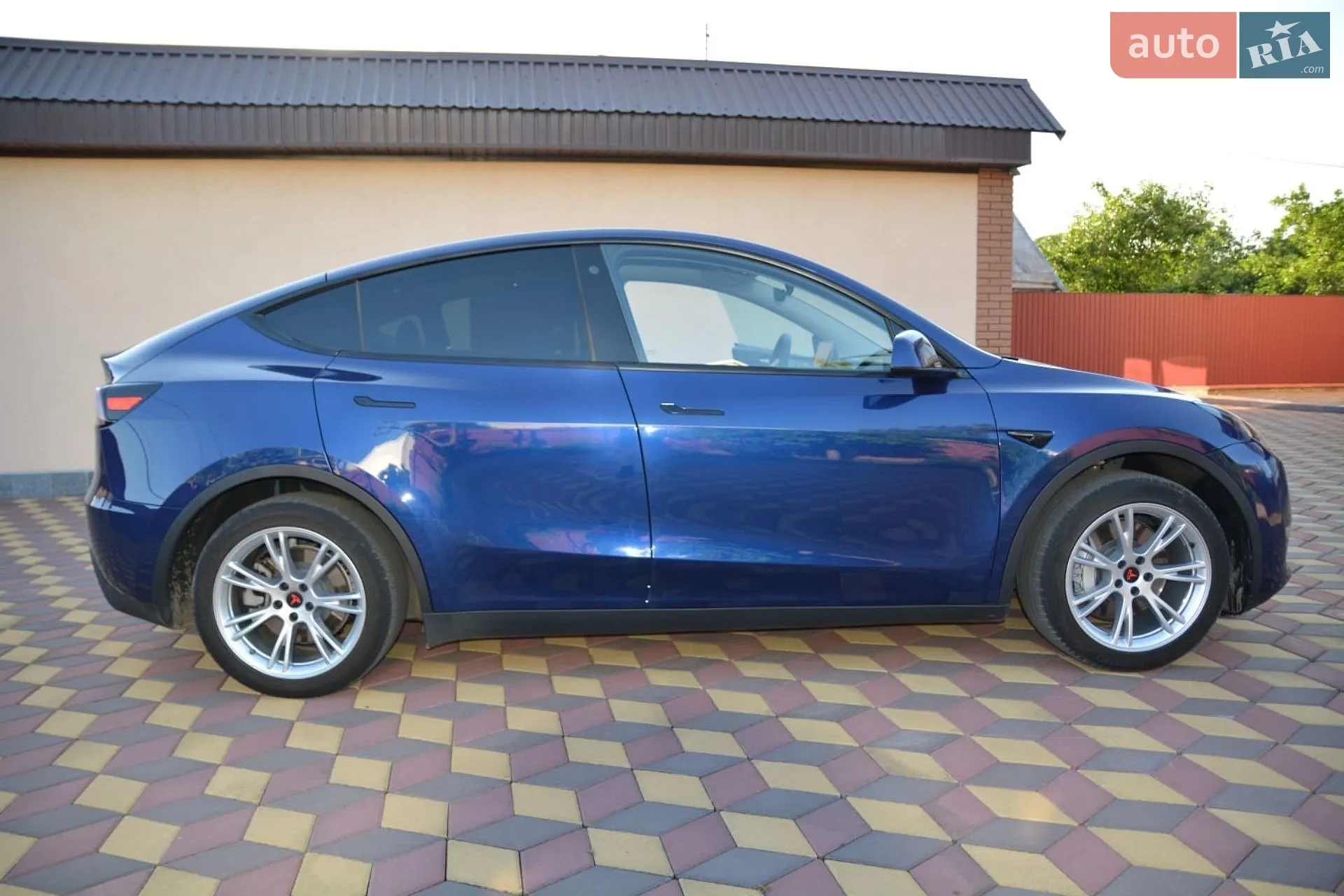 2023 Tesla Model Y - мініатюра 19