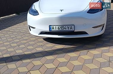 Внедорожник / Кроссовер Tesla Model Y 2025 в Переяславе