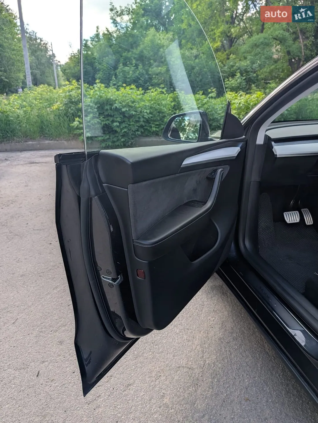 2024 Tesla Model Y - мініатюра 22