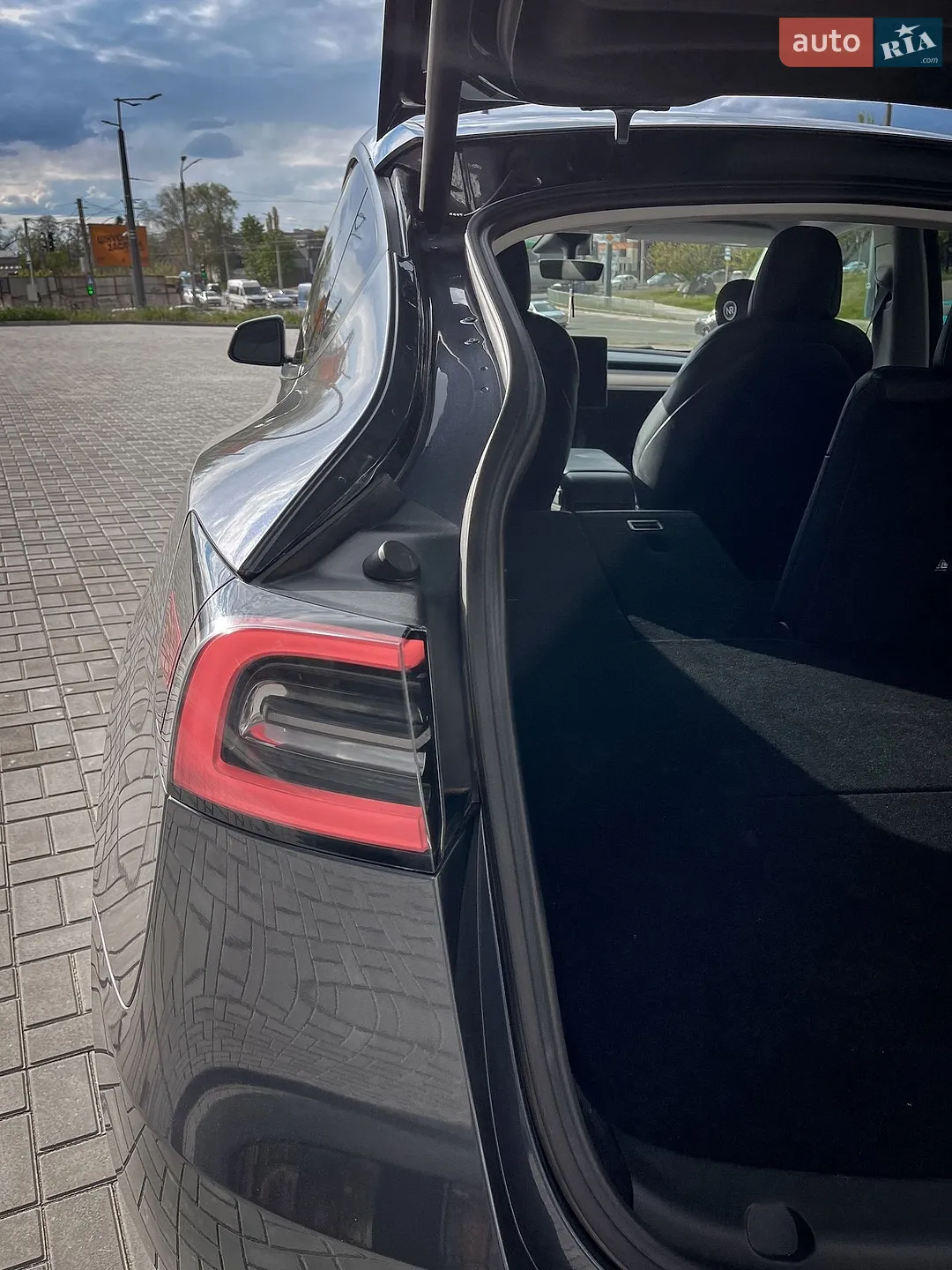 2021 Tesla Model Y - мініатюра 12