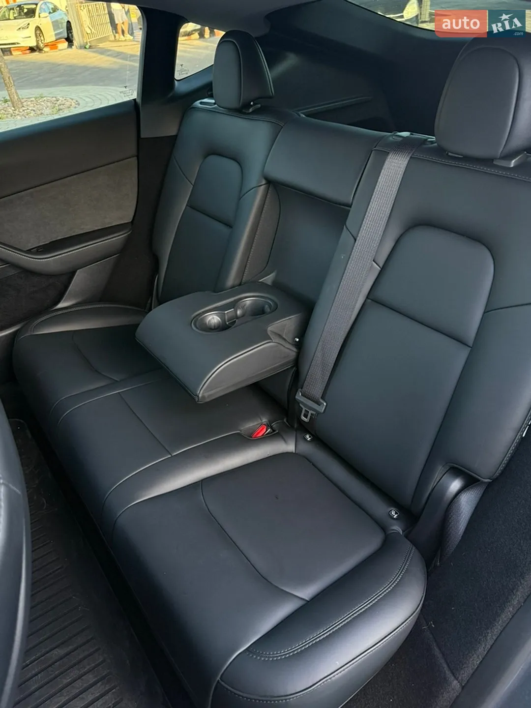 2023 Tesla Model Y - мініатюра 15