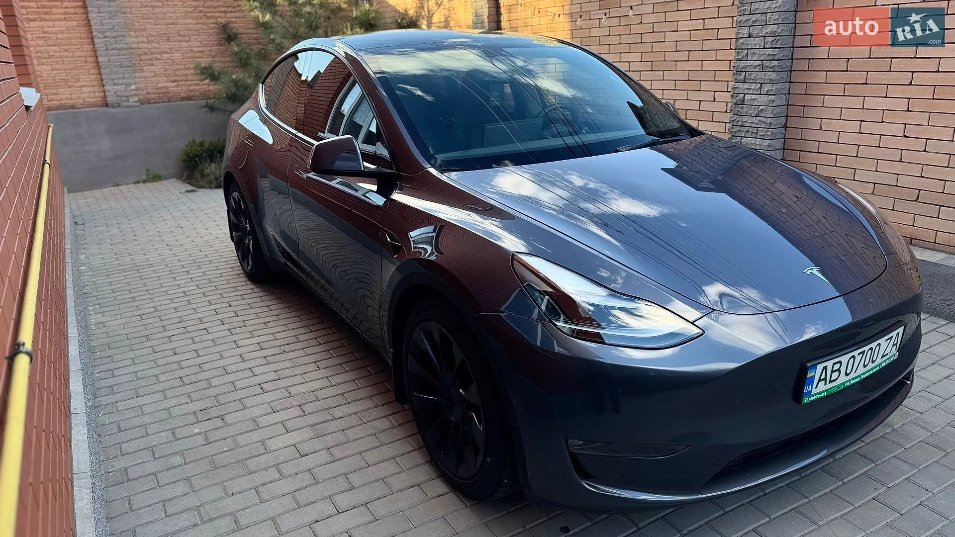 2023 Tesla Model Y - мініатюра 4