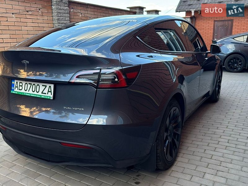 Внедорожник / Кроссовер Tesla Model Y 2023 в Виннице