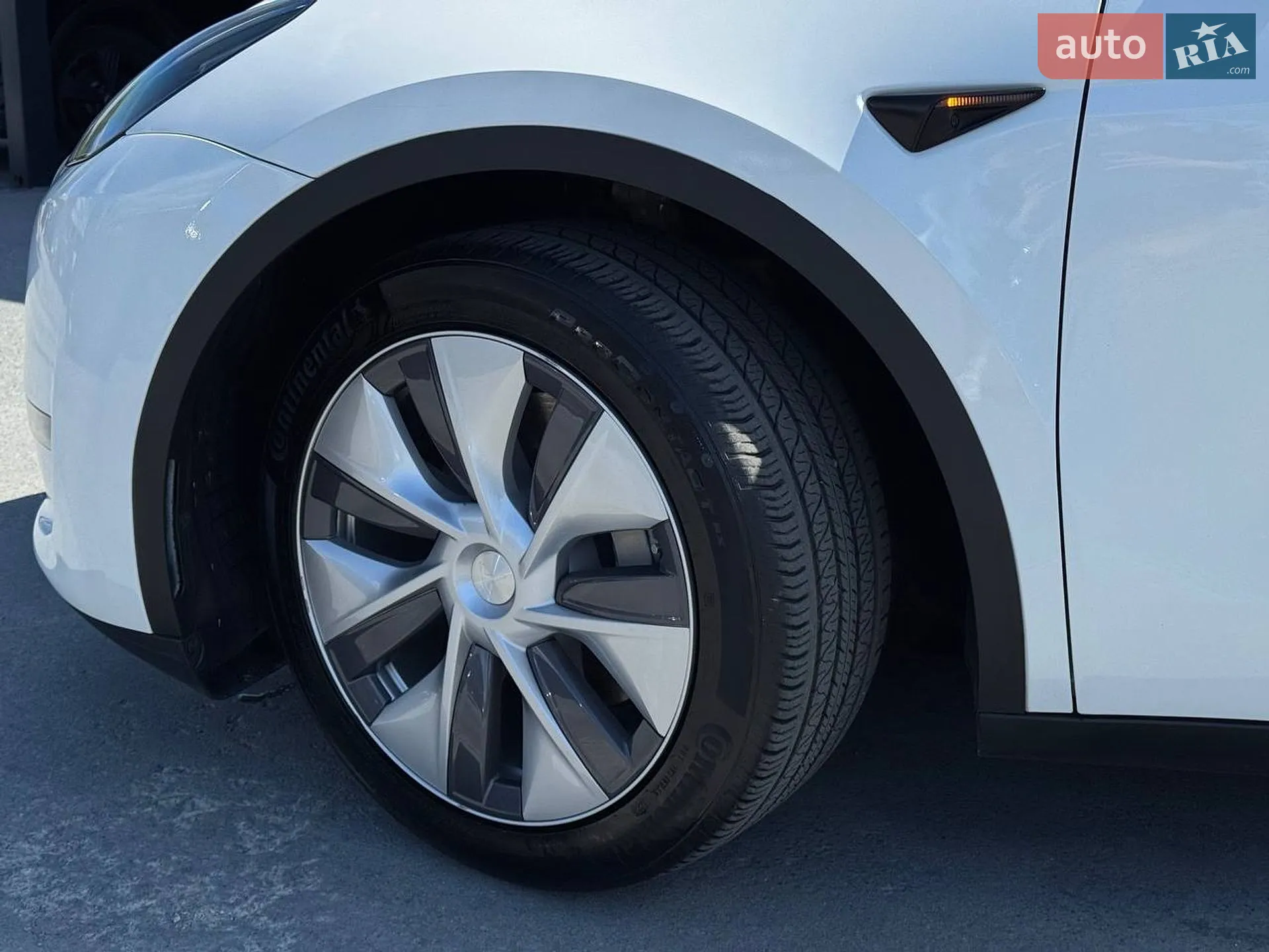 2023 Tesla Model Y - мініатюра 6