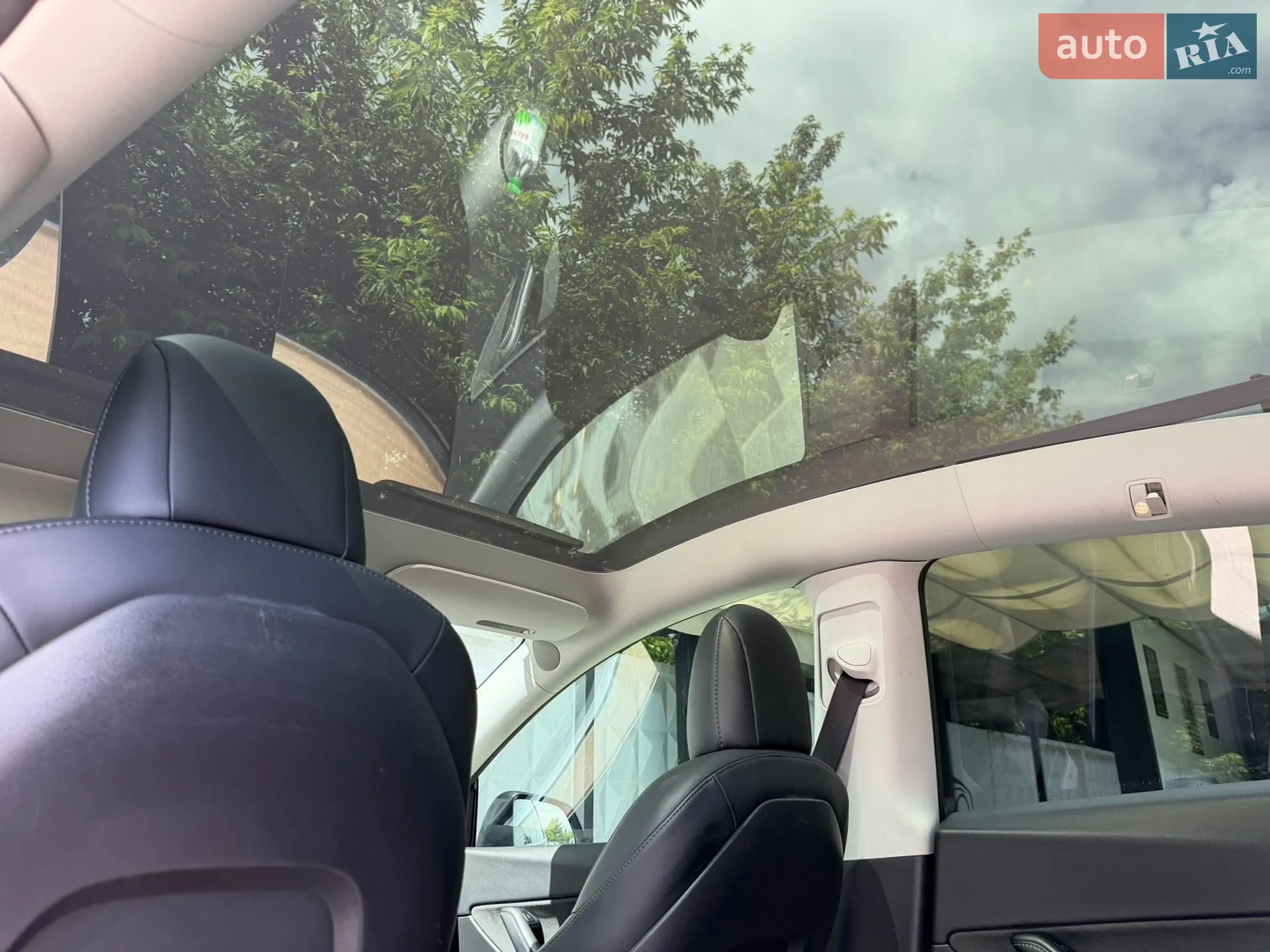 2021 Tesla Model Y - мініатюра 16
