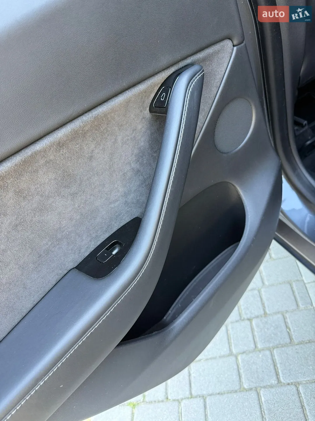 2020 Tesla Model Y - мініатюра 36