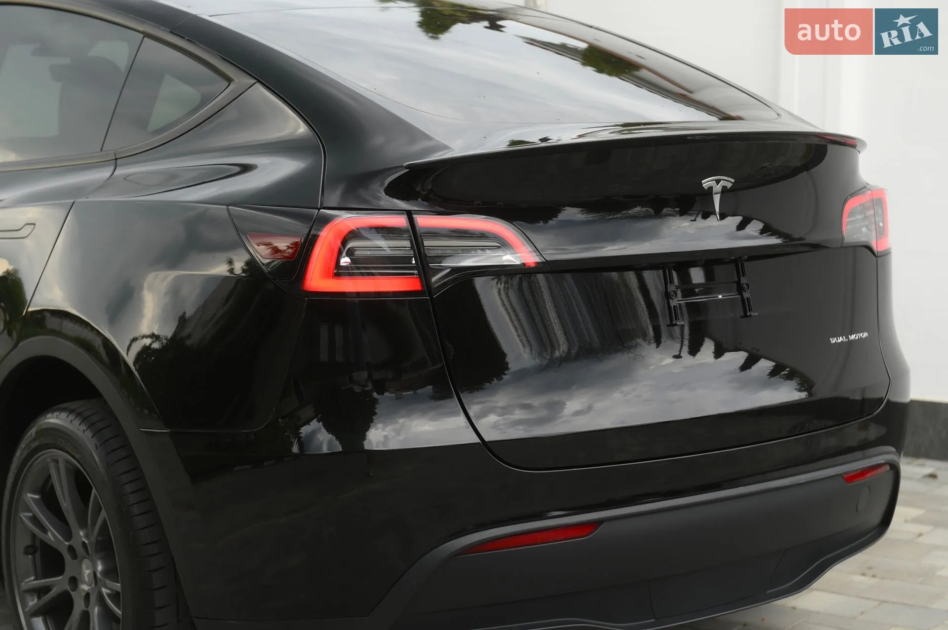 2023 Tesla Model Y - мініатюра 12