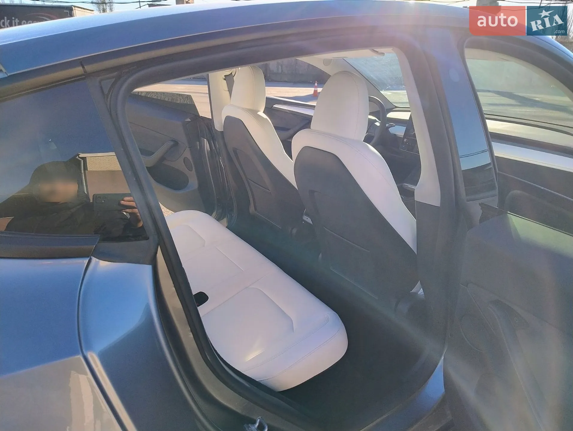 2024 Tesla Model Y - мініатюра 18