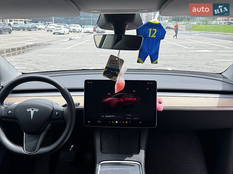 Внедорожник / Кроссовер Tesla Model Y 2024 в Киеве фото 7 Внедорожник / Кроссовер Tesla Model Y 2024 в Киеве