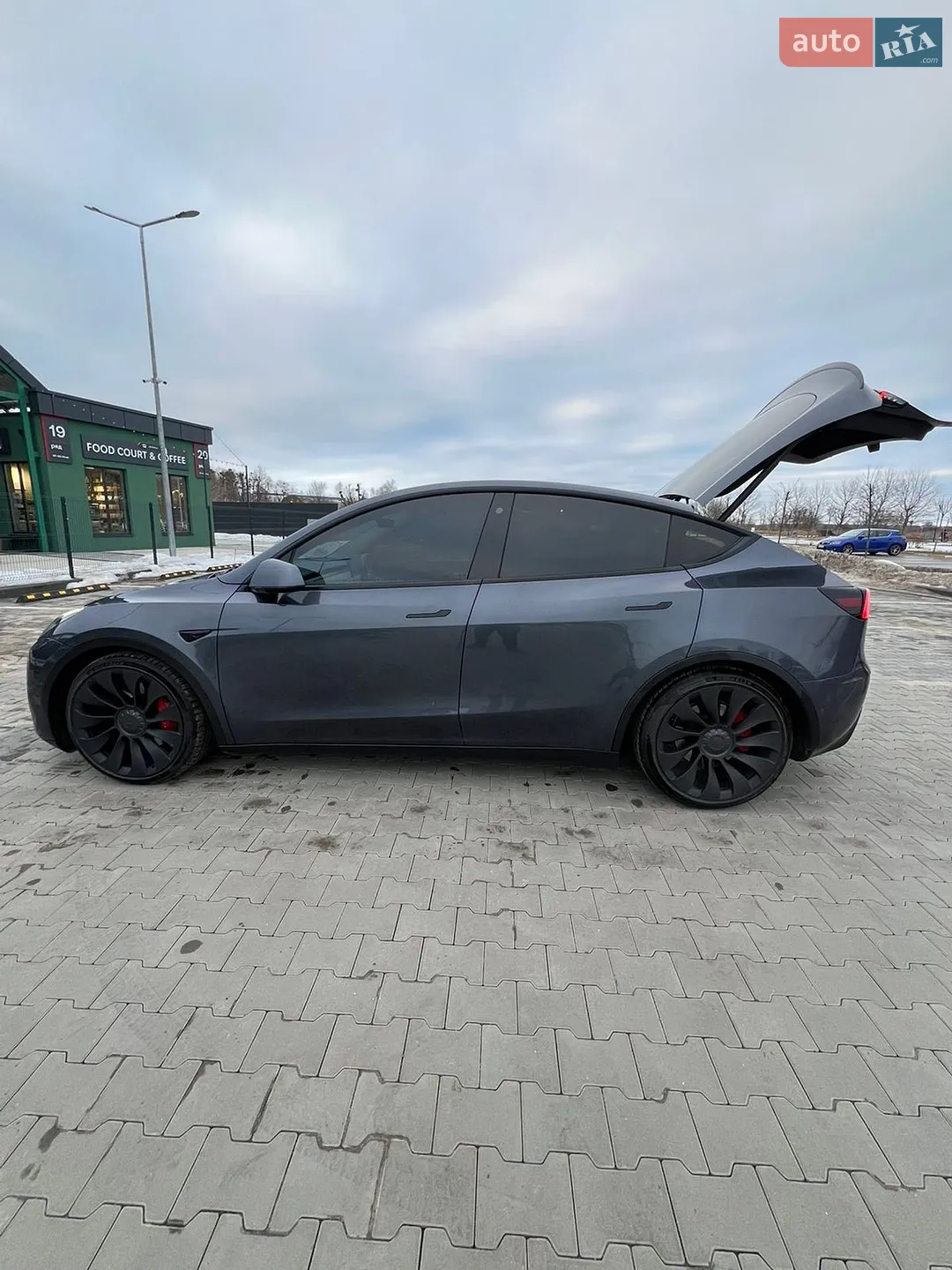 2022 Tesla Model Y - мініатюра 28