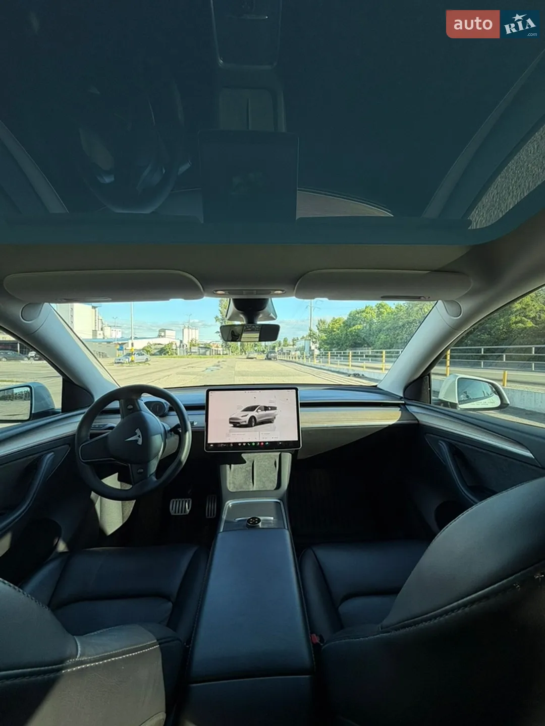2022 Tesla Model Y - мініатюра 16