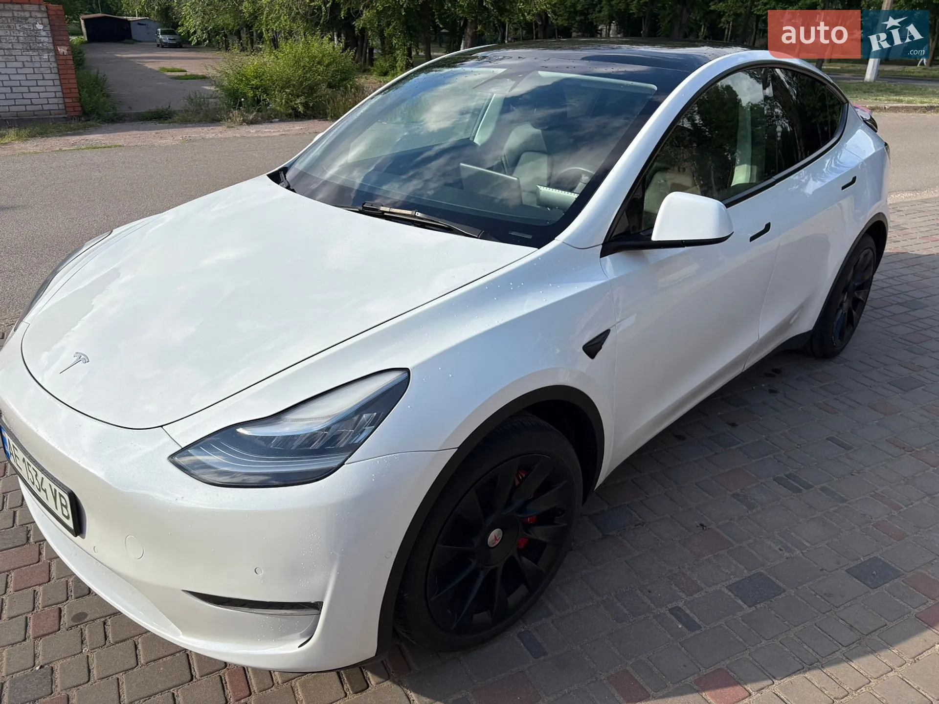 2021 Tesla Model Y - мініатюра 4