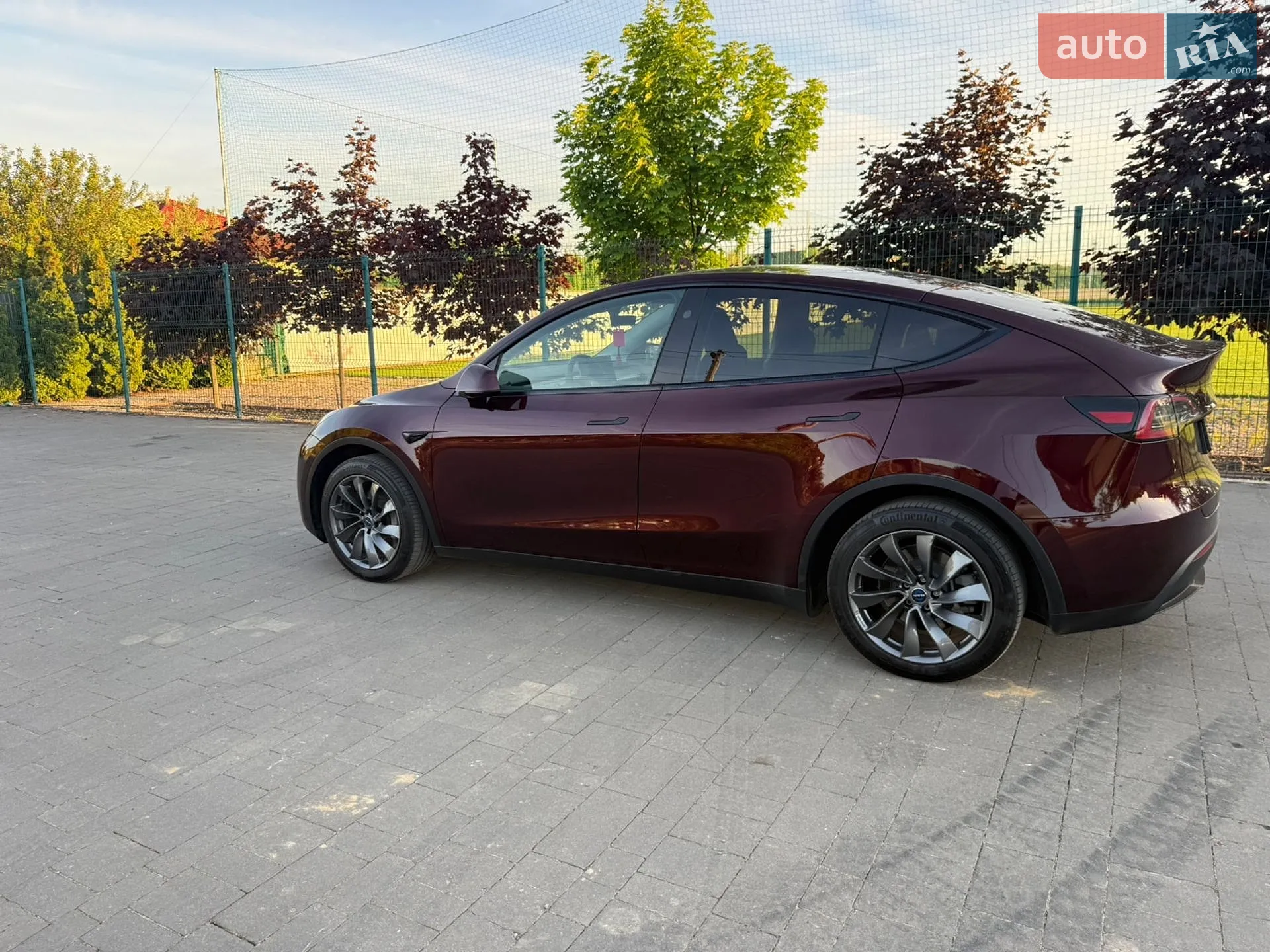 2024 Tesla Model Y - мініатюра 6