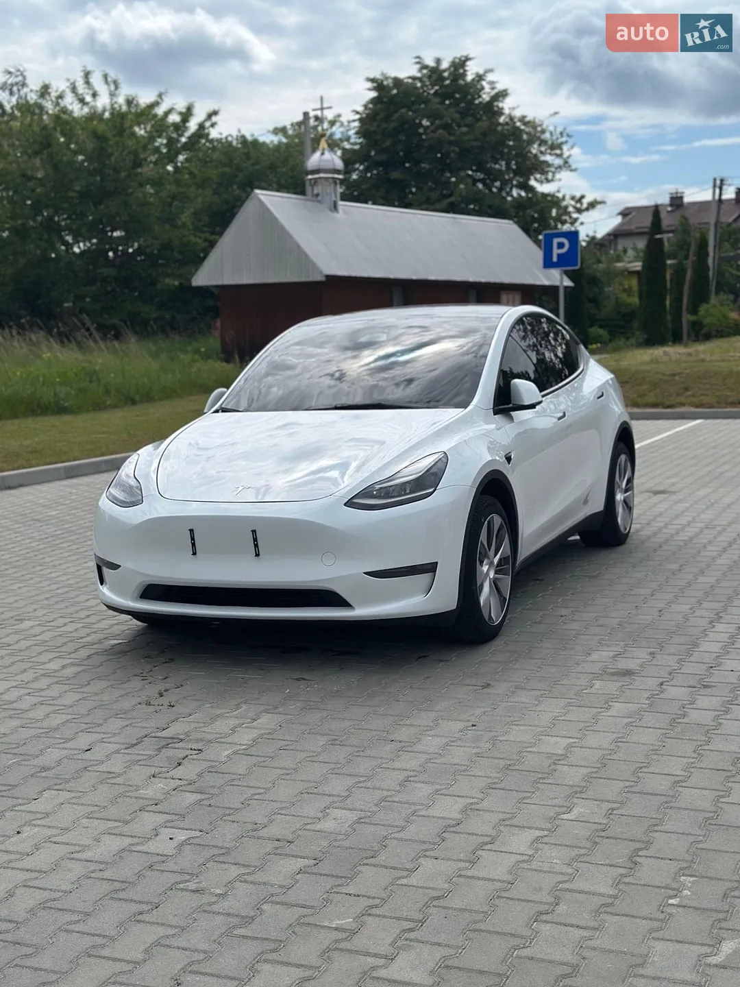 2023 Tesla Model Y - мініатюра 3
