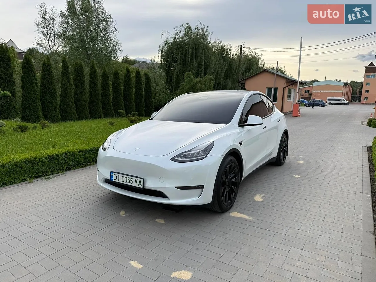 2023 Tesla Model Y - мініатюра 23