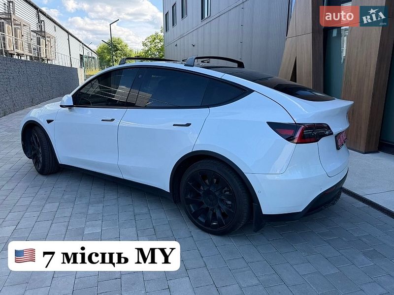Внедорожник / Кроссовер Tesla Model Y 2021 в Рованцах